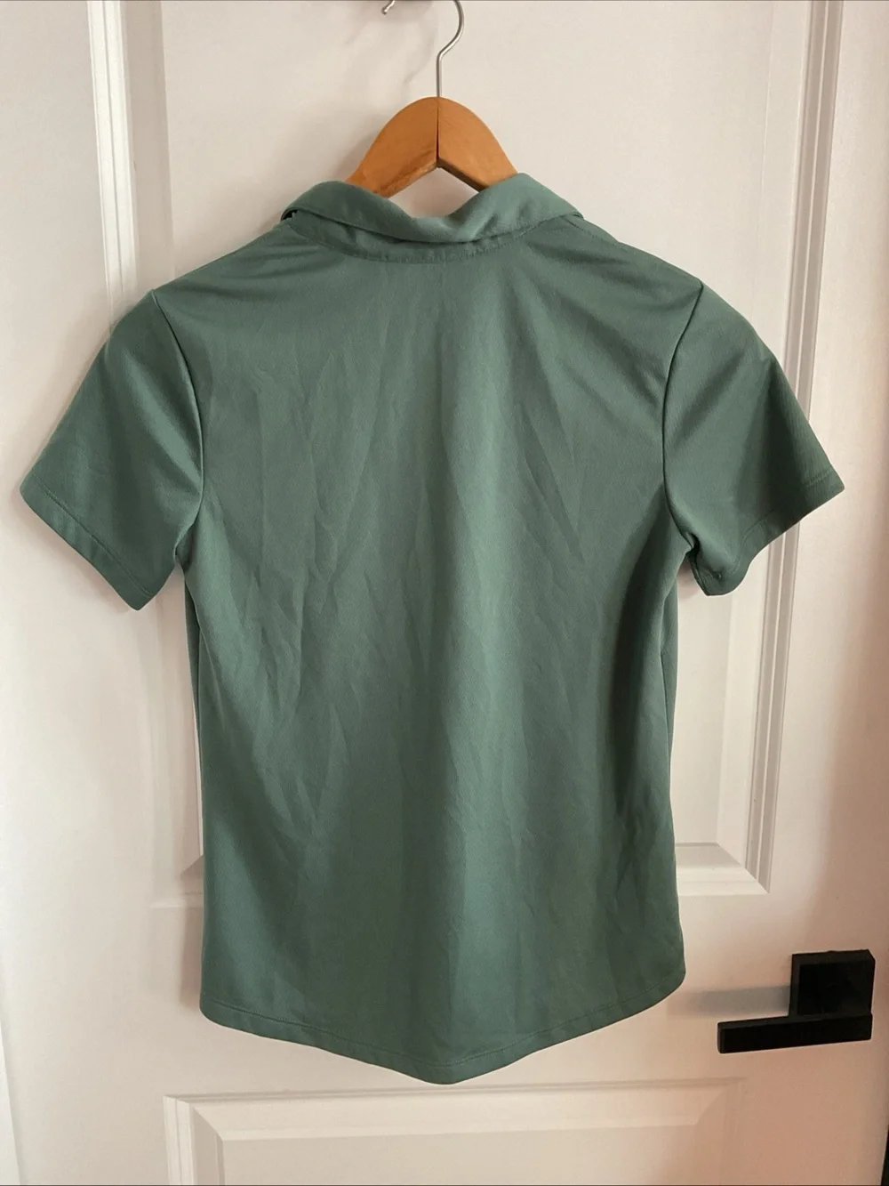 Lady Hagen - Short Sleeve Collared V-Neck Top - Sage Green - Ladies Size Small - Picture 5 of 11